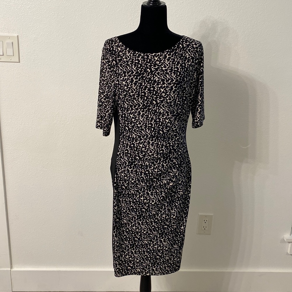 Black & Cream Lauren Ralph Lauren Print Dress w/ Ruching & Built in slip Size 12